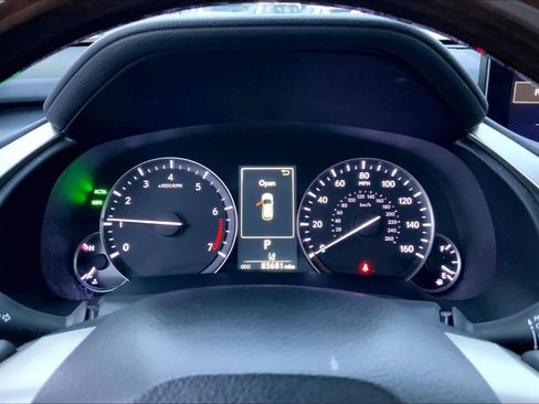 Used 2018 Lexus RX 350 FWD image 25