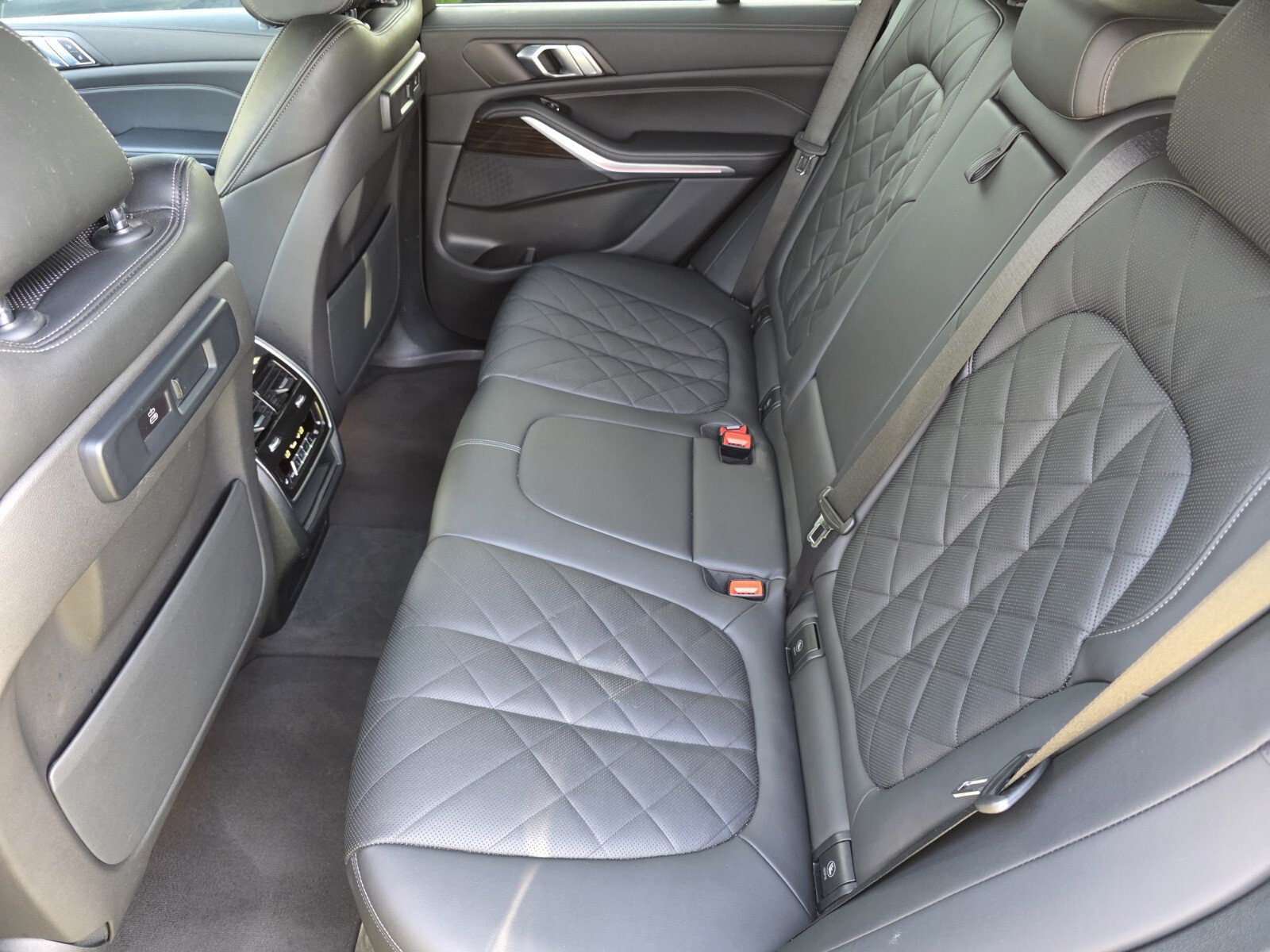 Used 2023 BMW X5 xDrive40i AWD/4WD image 15