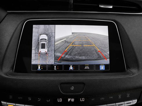 Used 2022 Cadillac XT4 Sport FWD image 36