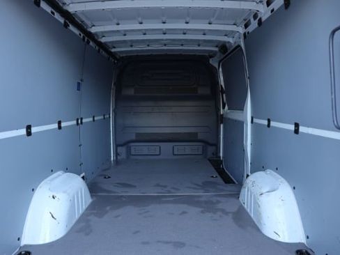 Used 2024 Mercedes-Benz Sprinter 2500 image 7