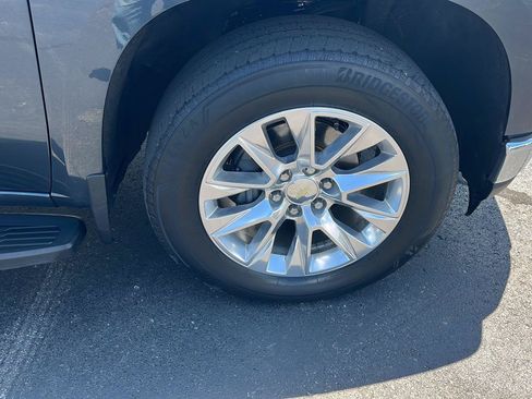 Used 2019 Chevrolet Silverado 1500 LTZ w/ LTZ Plus Package AWD/4WD image 32