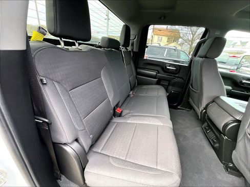 Used 2024 Chevrolet Silverado 2500 Custom w/ Custom Convenience Package image 16