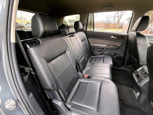 Used 2022 Volkswagen Atlas SE w/ Black Wheel Package image 30