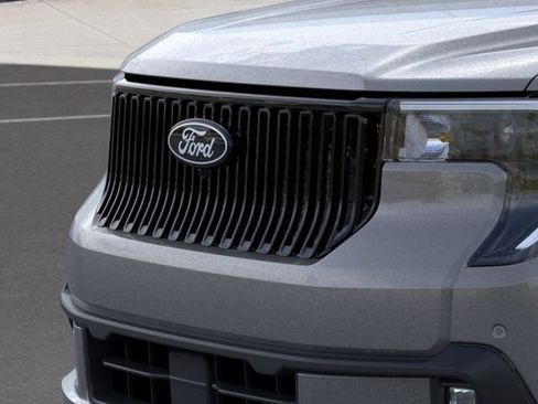 New 2025 Ford Maverick Lobo image 18