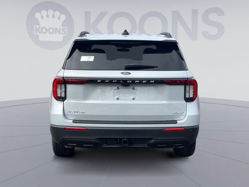 New 2026 Ford Explorer Active image 5