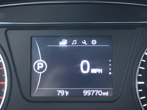 Used 2016 Kia Sorento LX AWD/4WD image 47
