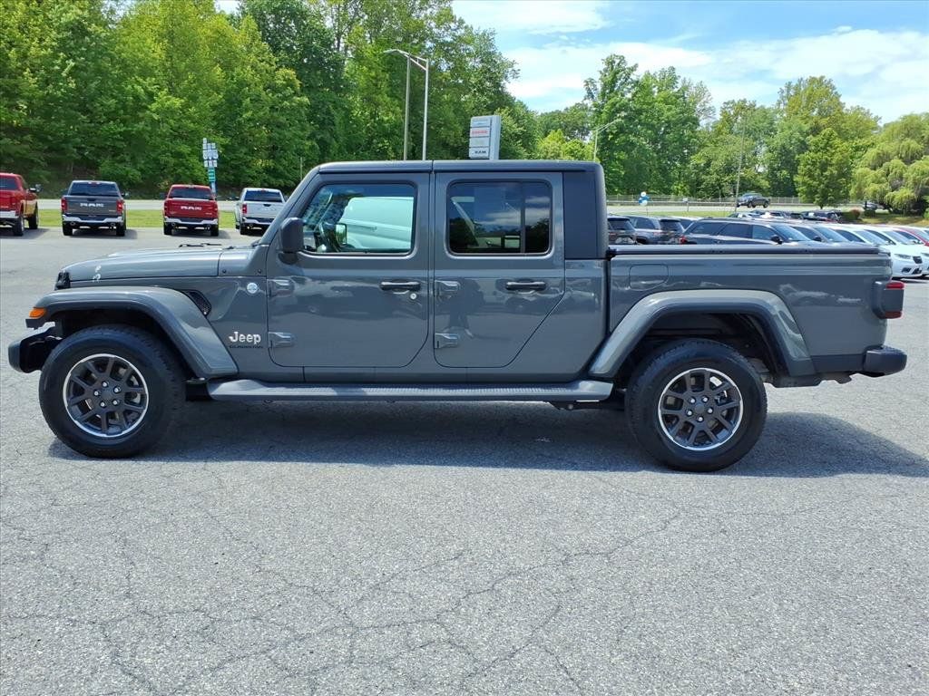 Used 2021 Jeep Gladiator Overland w/ Safety Group AWD/4WD image 5
