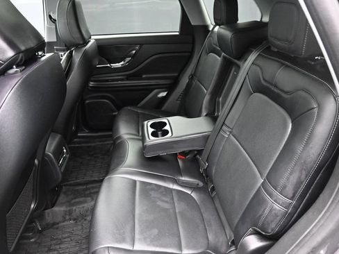 Used 2022 Lincoln Corsair Grand Touring AWD/4WD image 9