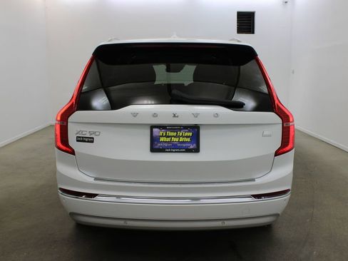 Used 2022 Volvo XC90 T8 Inscription Expression w/ Advanced Package image 4