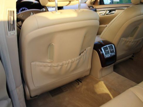 Used 2013 Mercedes-Benz S 550 4MATIC image 22