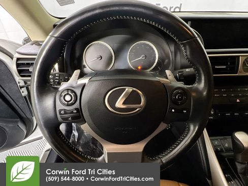 Used 2014 Lexus IS 250 AWD image 8