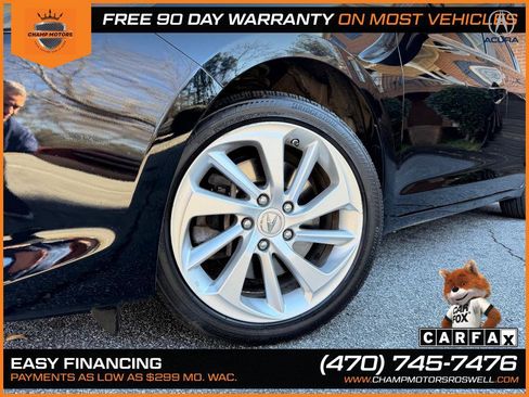 Used 2017 Acura ILX w/ Premium Package image 4