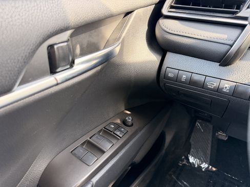 Used 2023 Toyota Camry LE image 20