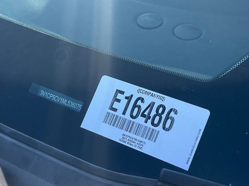 Used 2021 Nissan Kicks SV image 22