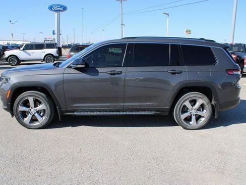 Used 2021 Jeep Grand Cherokee L Limited w/ MOPAR Finishing Package image 9