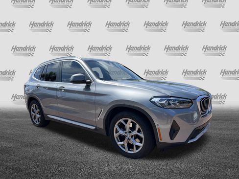 Used 2024 BMW X3 sDrive30i w/ Premium Package RWD image 2