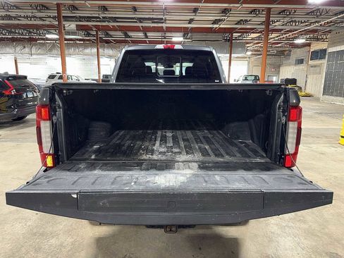 Used 2018 Ford F250 Lariat w/ Lariat Ultimate Package image 11