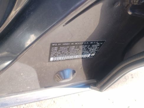 Used 2015 Honda Fit EX image 30