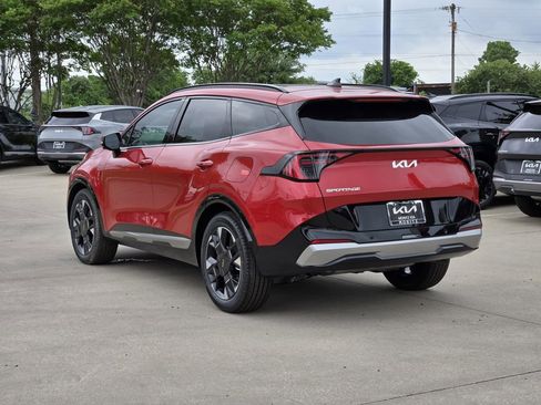New 2026 Kia Sportage SX FWD image 3