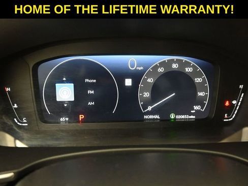Used 2024 Honda Civic Touring image 17
