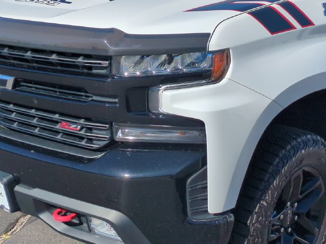 Used 2022 Chevrolet Silverado 1500 LT Trail Boss w/ Bed Protection Package AWD/4WD image 9