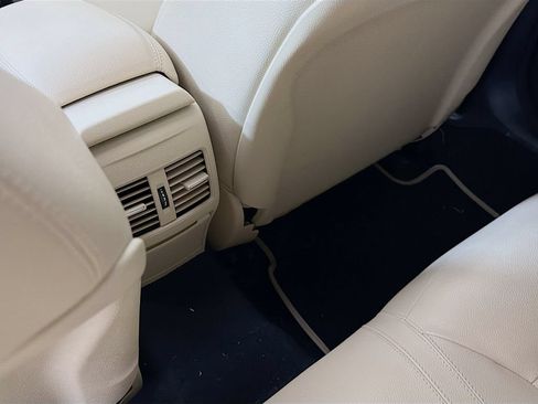 Used 2019 Mercedes-Benz CLA 250 4MATIC image 24