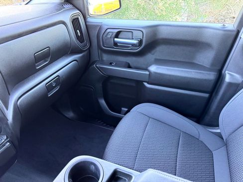 Used 2021 Chevrolet Silverado 1500 Custom image 26