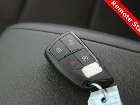 Used 2024 Chevrolet Colorado Trail Boss w/ Advanced Trailering Package image 3