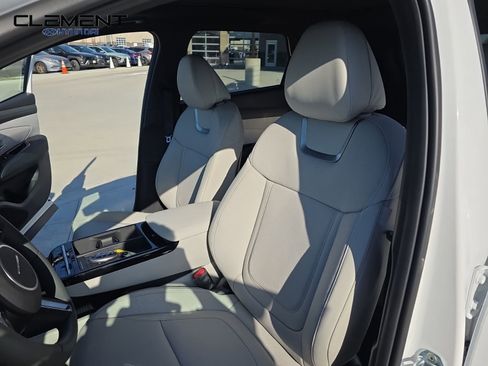 New 2026 Hyundai Tucson Limited image 30