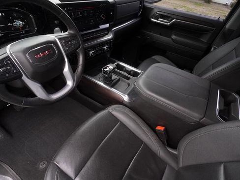 Used 2023 GMC Sierra 1500 SLT w/ SLT Premium Package image 28