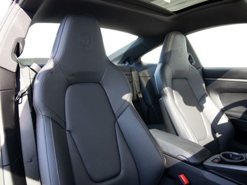 Certified 2025 Porsche 911 Carrera S image 21