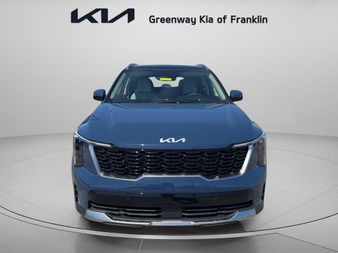 New 2025 Kia Sorento S w/ Panoramic Sunroof Package image 2