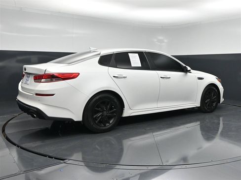 Used 2019 Kia Optima LX FWD image 5