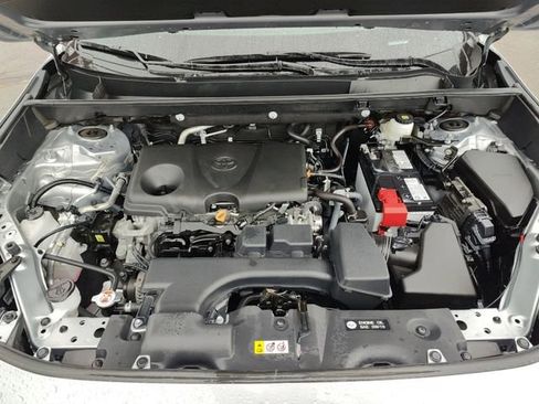 Used 2024 Toyota RAV4 LE image 29