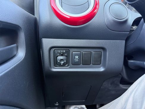 Used 2020 Mitsubishi Mirage LE image 29