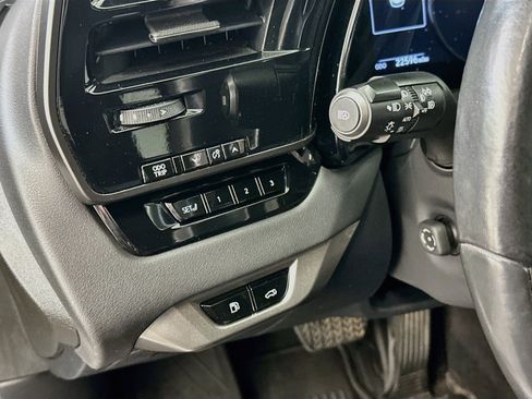Used 2023 Lexus RX 350 Premium w/ Accessory Package (Z1) AWD/4WD image 17