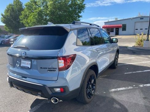 Certified 2025 Honda Passport Black Edition image 6