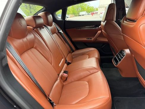 Used 2023 Maserati Quattroporte Modena Q4 AWD/4WD image 35