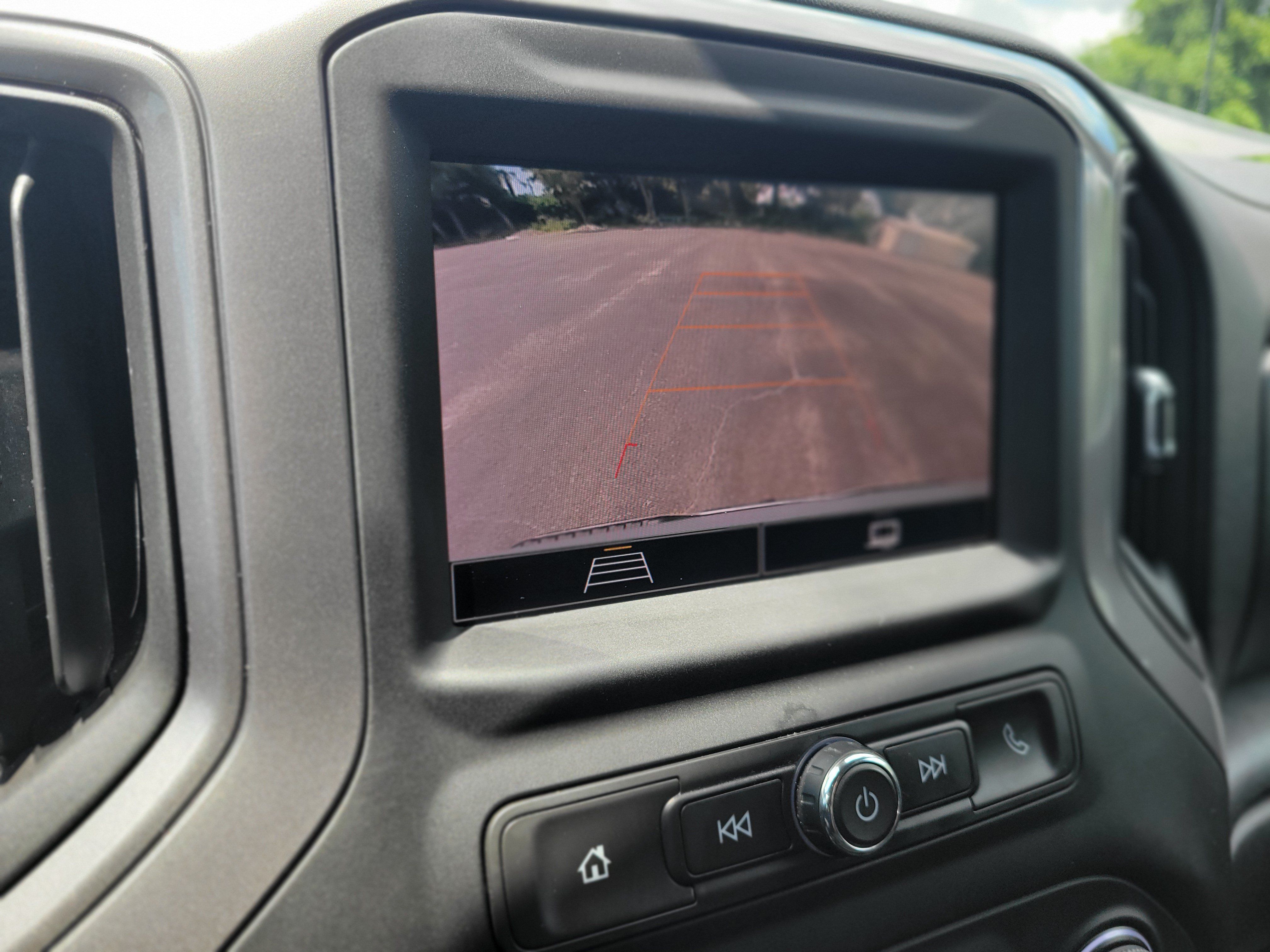 Used 2022 Chevrolet Silverado 1500 Custom AWD/4WD image 24