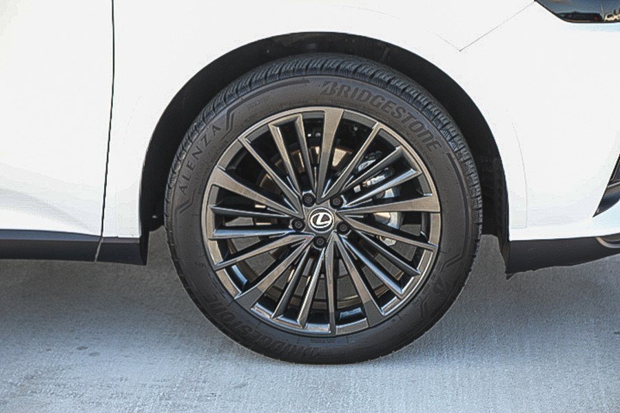 Certified 2025 Lexus RX 350h w/ Convenience Package AWD/4WD image 10