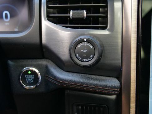 Used 2024 Ford F150 Lightning Lariat image 21