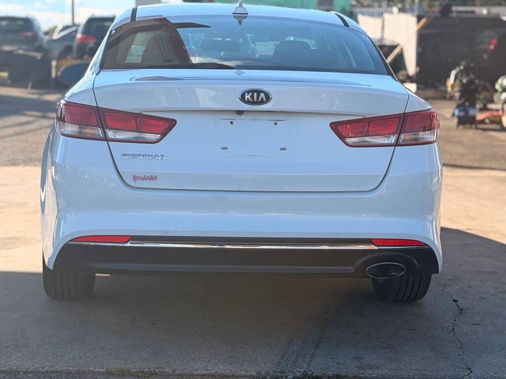 Used 2016 Kia Optima LX FWD image 9