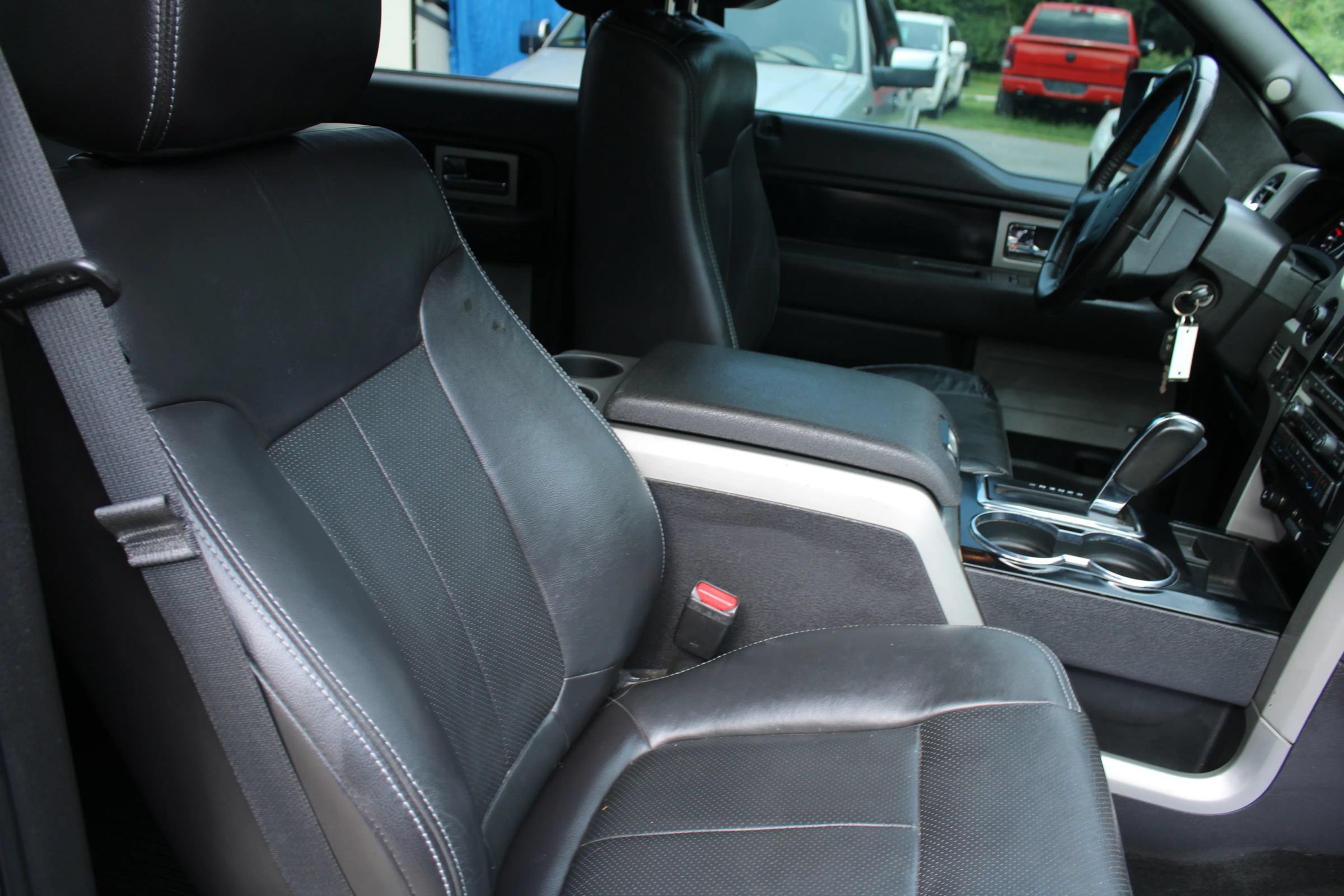 Used 2012 Ford F150 FX4 w/ FX Luxury Pkg AWD/4WD image 23
