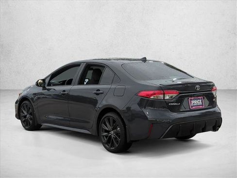 Used 2026 Toyota Corolla SE FWD image 8