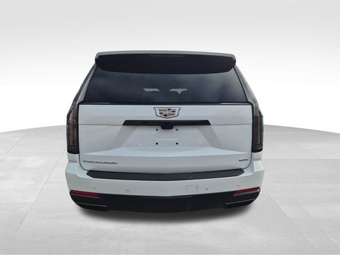 Used 2025 Cadillac Escalade Sport w/ Touring Package image 7