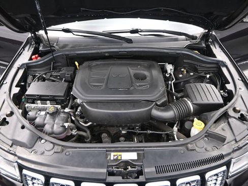 Used 2020 Jeep Grand Cherokee Overland image 37