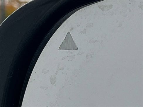 Used 2022 Jeep Cherokee Trailhawk image 40