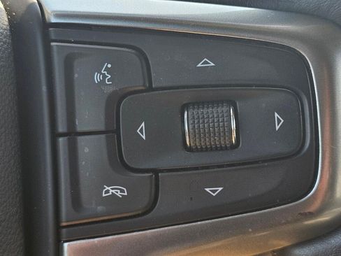 Used 2021 Chevrolet Silverado 1500 RST w/ Convenience Package II AWD/4WD image 28
