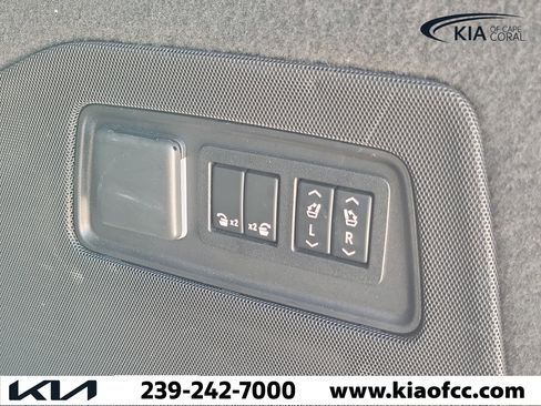 Used 2022 Cadillac Escalade ESV Sport w/ Touring Package RWD image 12