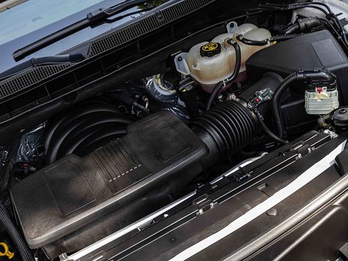 Used 2023 Chevrolet Tahoe High Country w/ Advanced Technology Package image 31